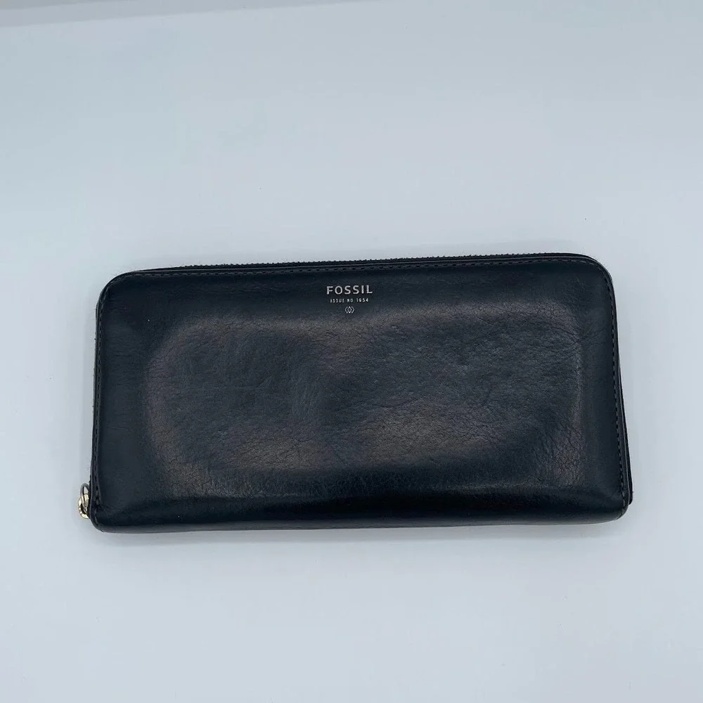 Fossil Emma - Style Zip Around Clutch Wallet Black Leather Brass Zipper 8x5